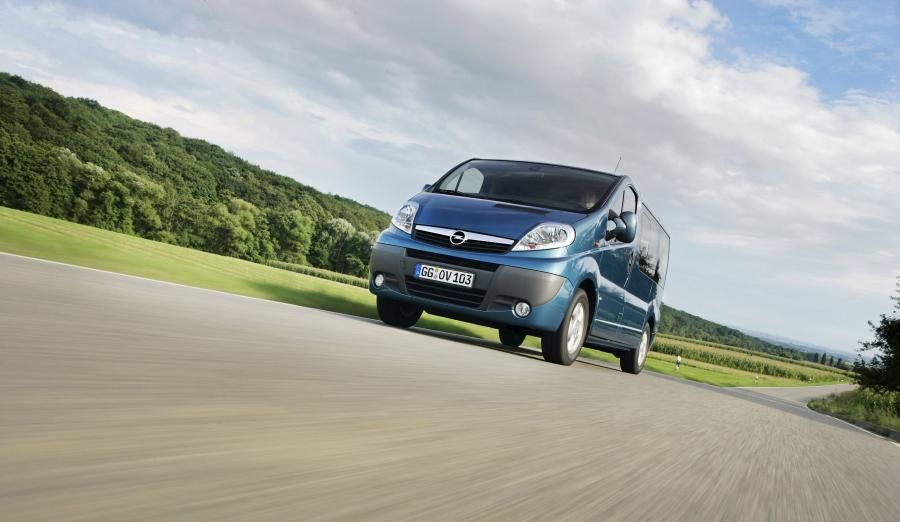  Opel Vivaro Life Tour 2009 года  (фото 13 из 34)